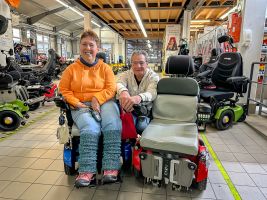 Vom Alltag bis Autofahren: Ein Rollstuhl, der mehr kann