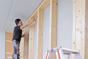 Vom Boden bis zur Dachkante