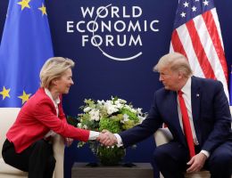 Von der Leyen und Trump 
