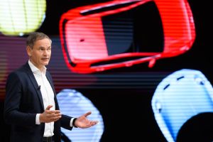 VW vor dem großen Schnitt – Droht dem Konzern ein historischer Identitätsverlust?