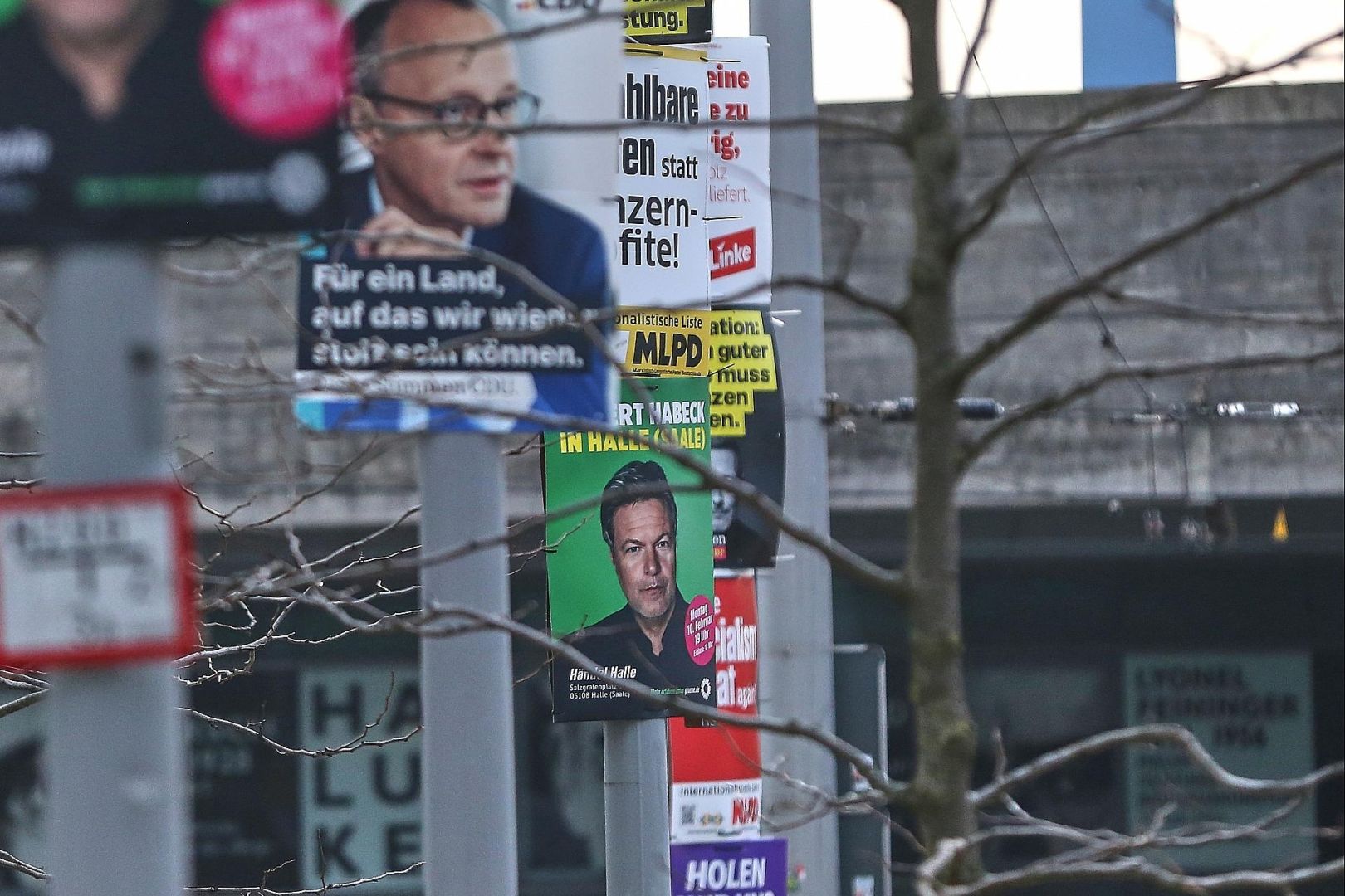 Wahlplakate zur Bundestagswahl (Archiv)