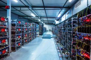 Warum Bitcoin-Miner steigen, obwohl Bitcoin fällt – eine Branche explodiert