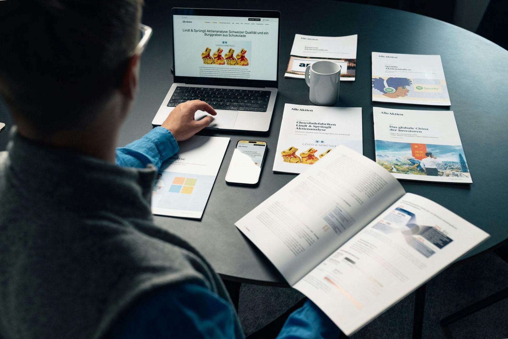 Warum harte Arbeit dich arm hält – und Wissen dich reich macht