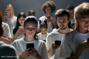 Warum TikTok süchtig macht – und was Eltern wissen sollten