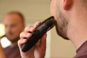 Was beim Kauf und Gebrauch eines elektrischen Rasierers zählt