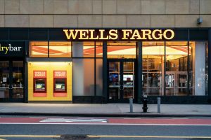 Wells Fargo verhängt China-Reisestopp nach Ausreiseverbot für US-Bankerin