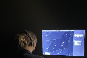 Weniger Stress, mehr Übersicht: Wie gutes Design Fluglots*innen entlastet
