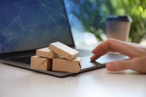 Wie KI den E-Mail-Verkehr bei MEDEWO revolutioniert