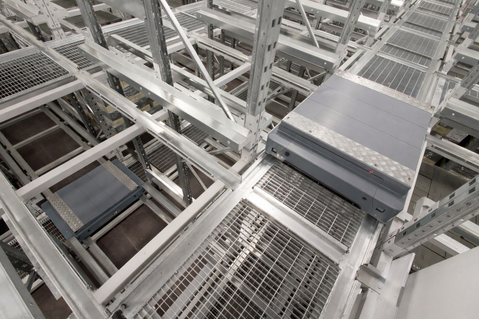 XD-Shuttle: Die intelligente Shuttle-Lösung für moderne Lager