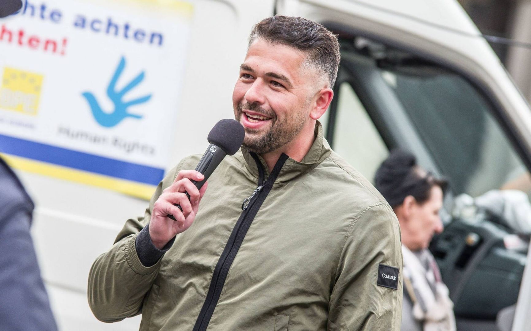 YouTube sperrt Islamkritiker Irfan Peci – und entfacht Debatte über Meinungsfreiheit im Netz