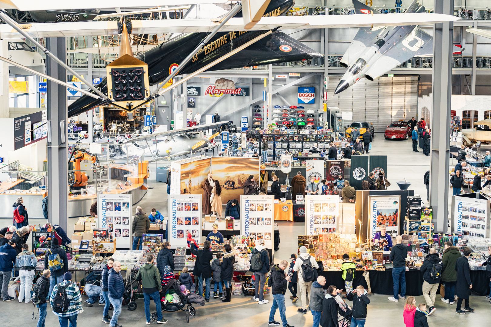 Zeitreise durch die Popkultur: Dritte Retrobörse im Technik Museum Speyer