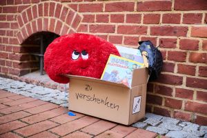 Zu-verschenken-Kiste