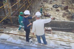 Zwischen Baustopp und Milliardenregen – Der deutsche Arbeitsmarkt im Bau-Modus