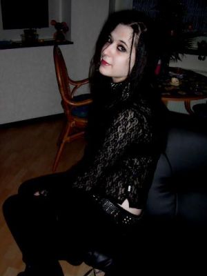 LivingDeadDoll (43)